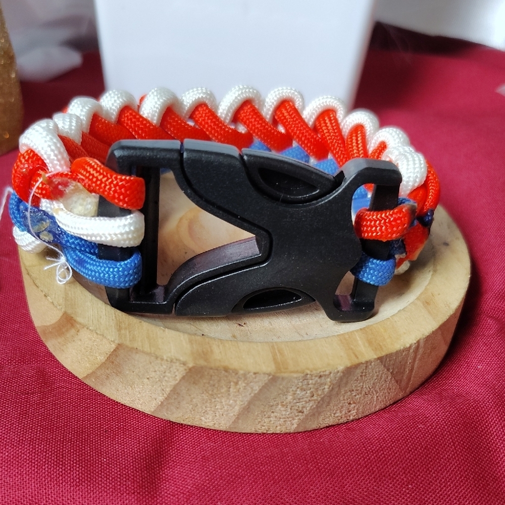 Red, White, and Blue Paracord Bracelet